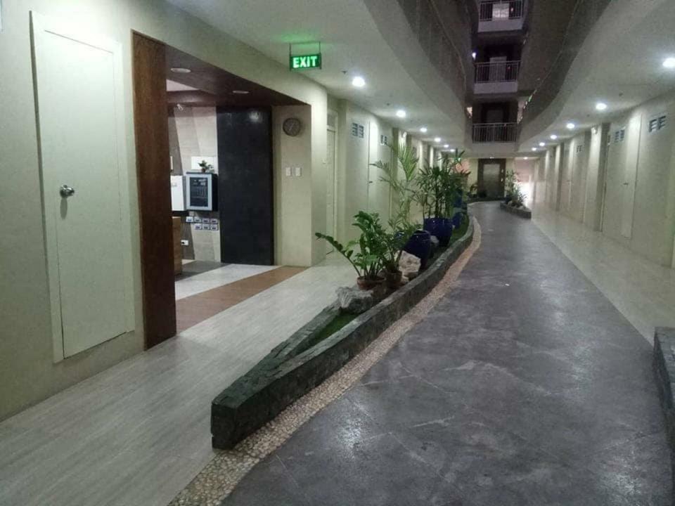 Benj Comfy Condo - Studio Unit With Car Park Lapu-Lapu City Exterior photo